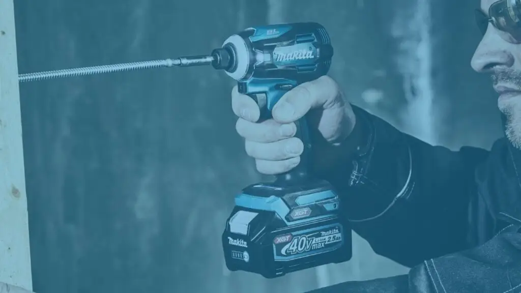 Makita repareren